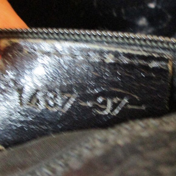 Vintage Bally Black Leather and Brown Croc Embossed Crossbody/Shoulder Handbag - Picture 12 of 15